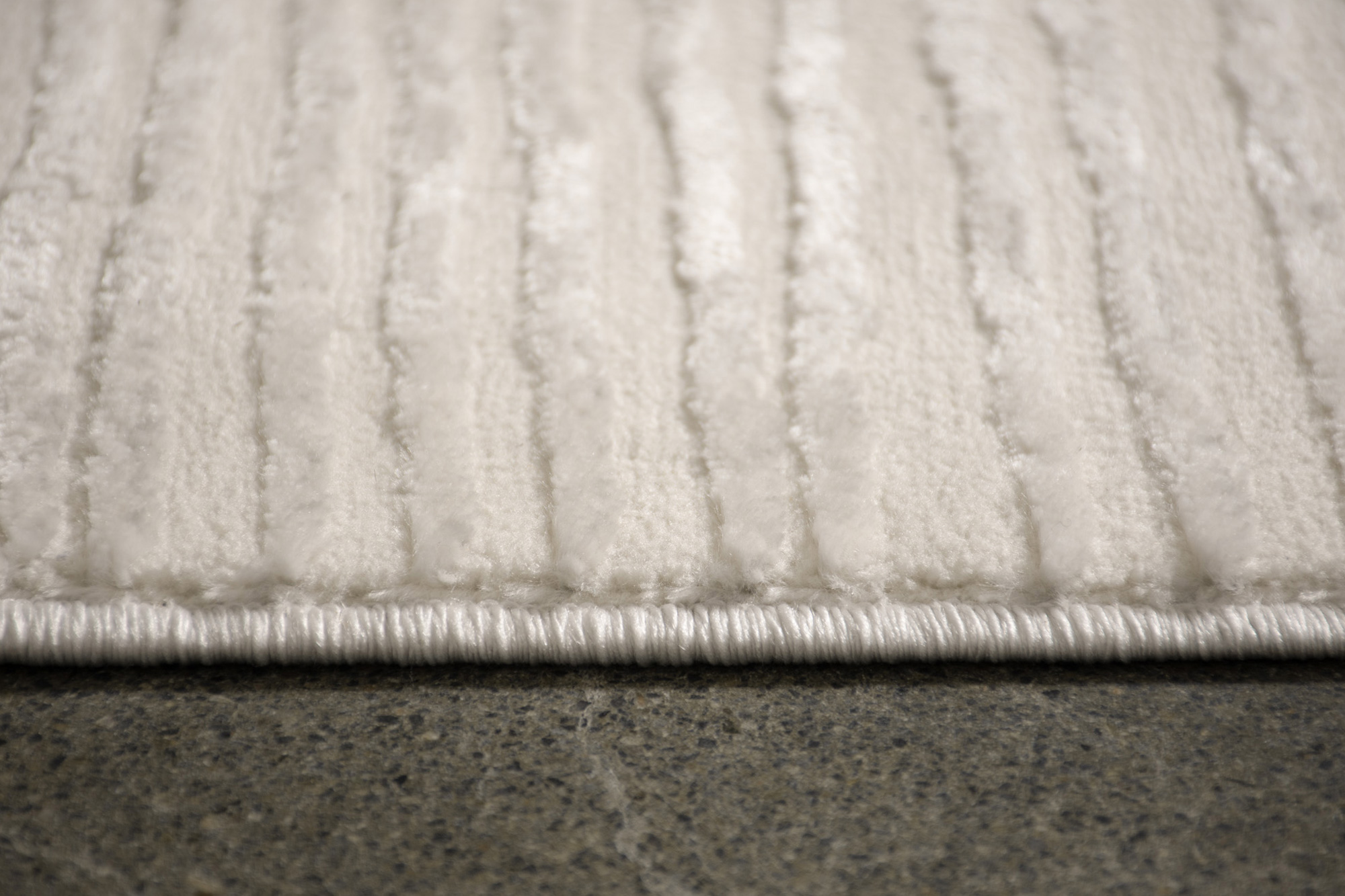 Renwil™ Camila 20082 Rug - Light Cream/Light Gray, 7,1" X 10,2"