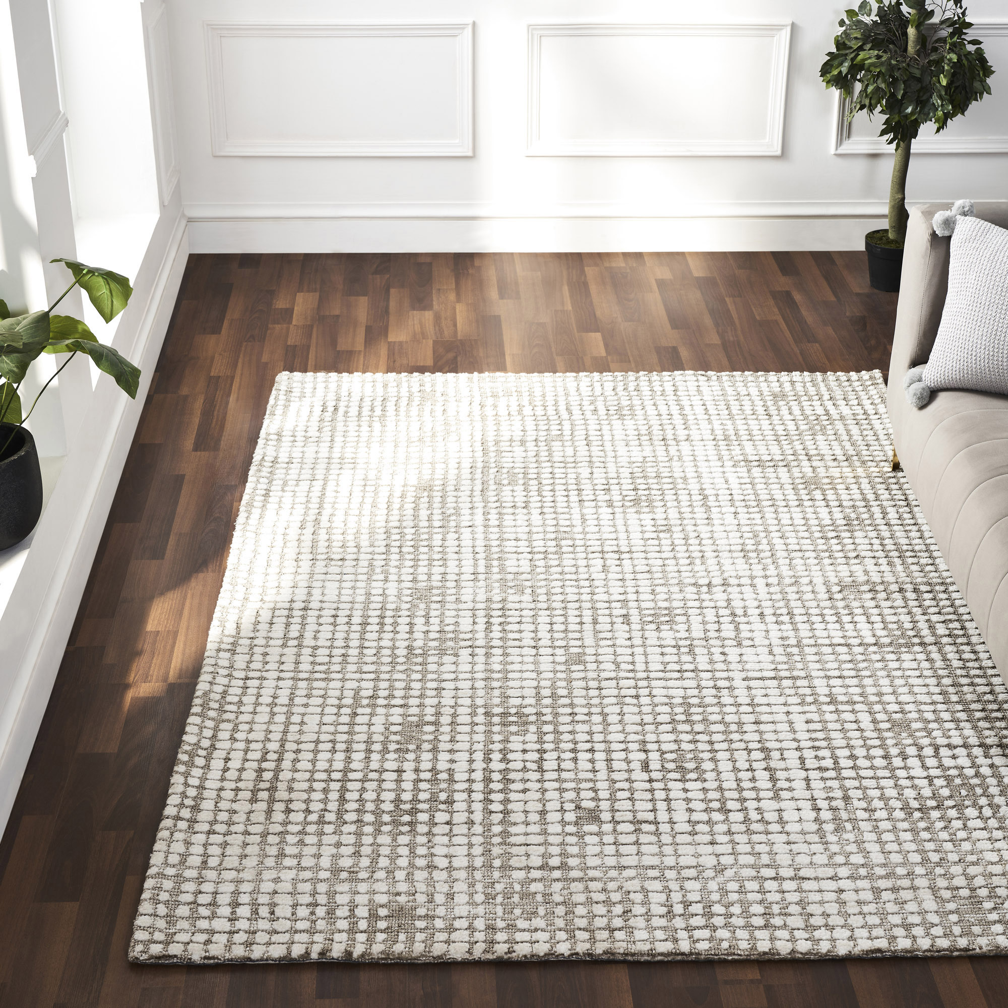 Renwil™ Hazel 10262 Rug - Taupe/Ivory, 16" X 16"