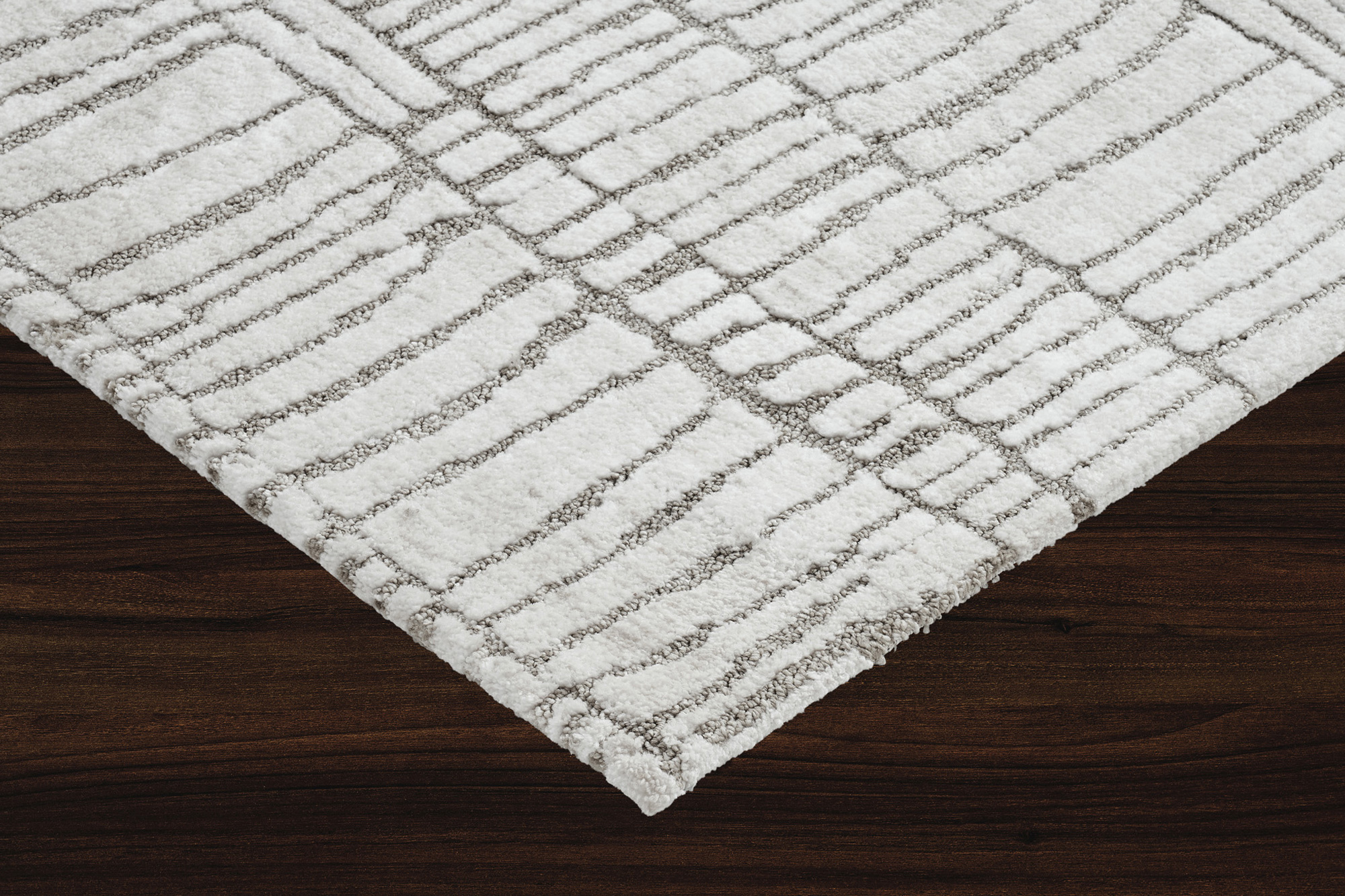 Renwil™ Hazel 10287 Rug - Ivory/Sand, 16" X 16"