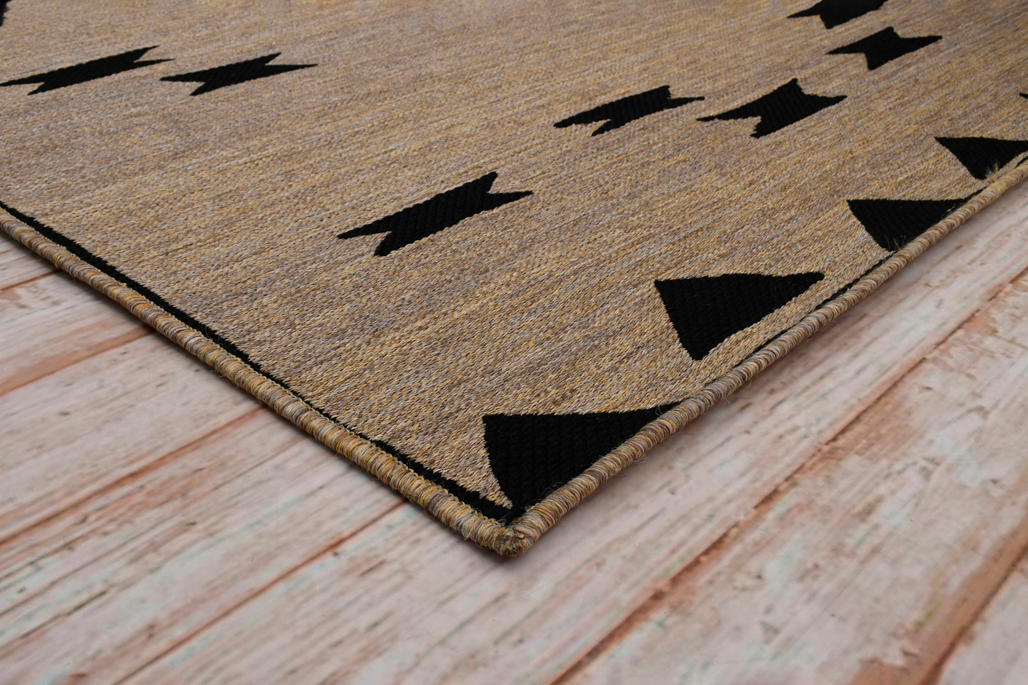 Renwil™ - Magura Rug