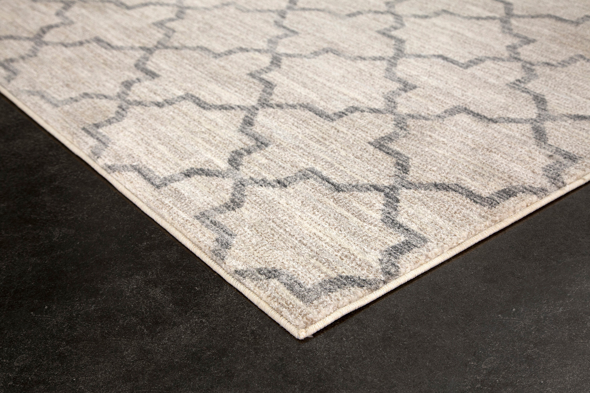 Renwil™ Monastery 75519 Rug - Beige/Gray, 5,2" X 7,2"