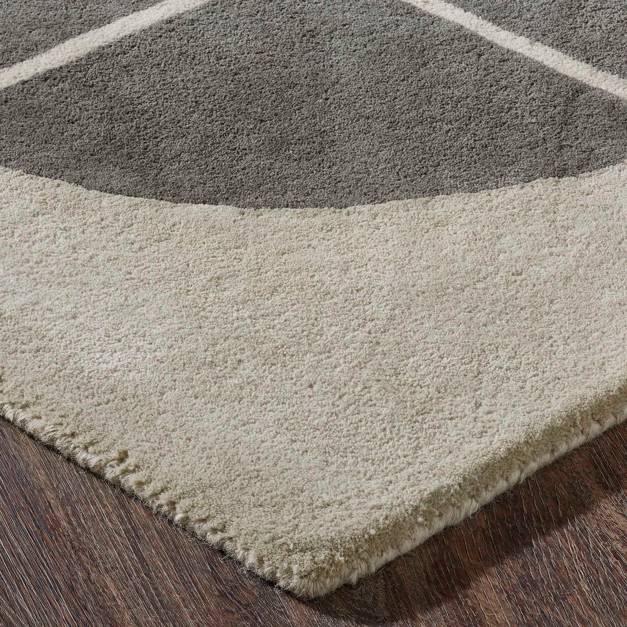 Renwil™ Perseverance Rug - Oatmeal/Charcoal, 16" X 16"