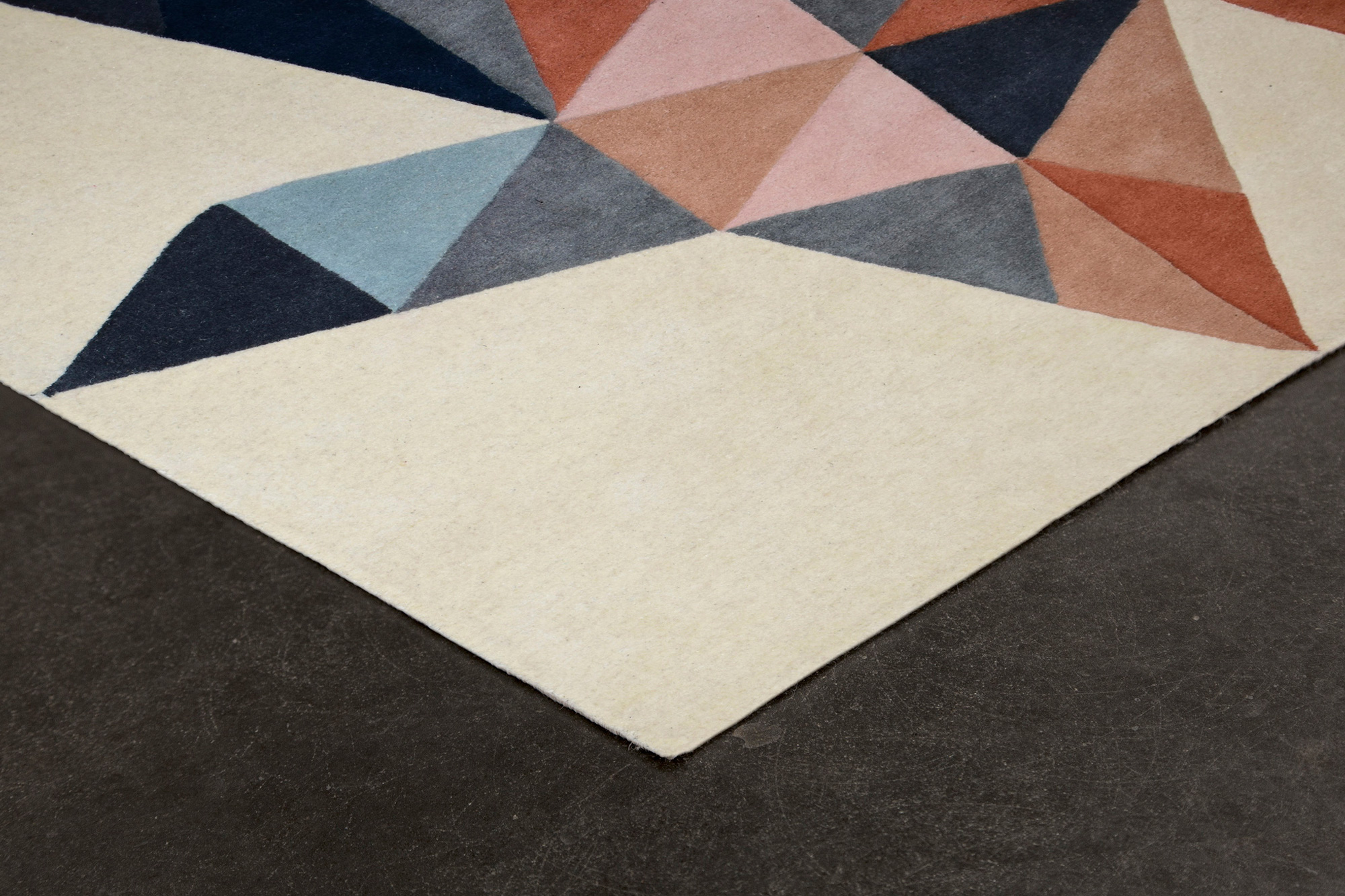 Renwil™ Shela Rug - Multi-Color, 3" X 4"