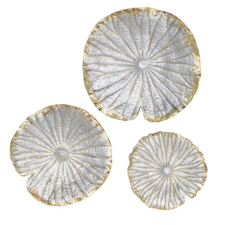 Sagebrook - Polyresin Lotus Wall Decor in Silver/Gold