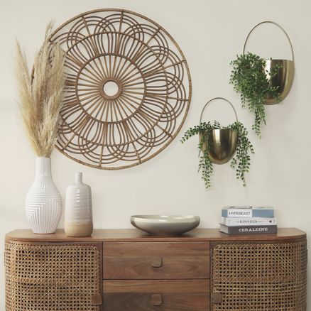 Sagebrook - Wicker Round Wall Accent in Brown