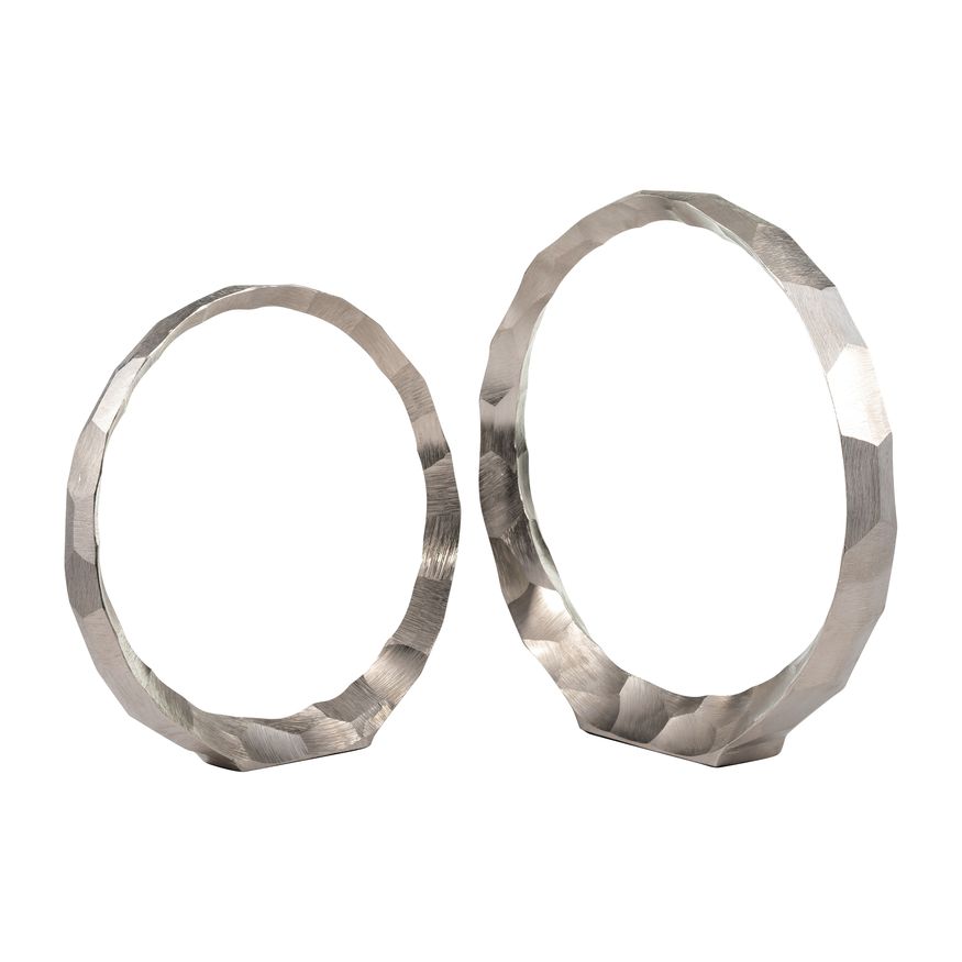 Sagebrook 14"/17" Metal Hammered Decorative Rings (Set Of 2) - Silver