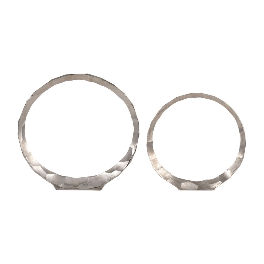 Sagebrook 14"/17" Metal Hammered Decorative Rings (Set Of 2) - Silver