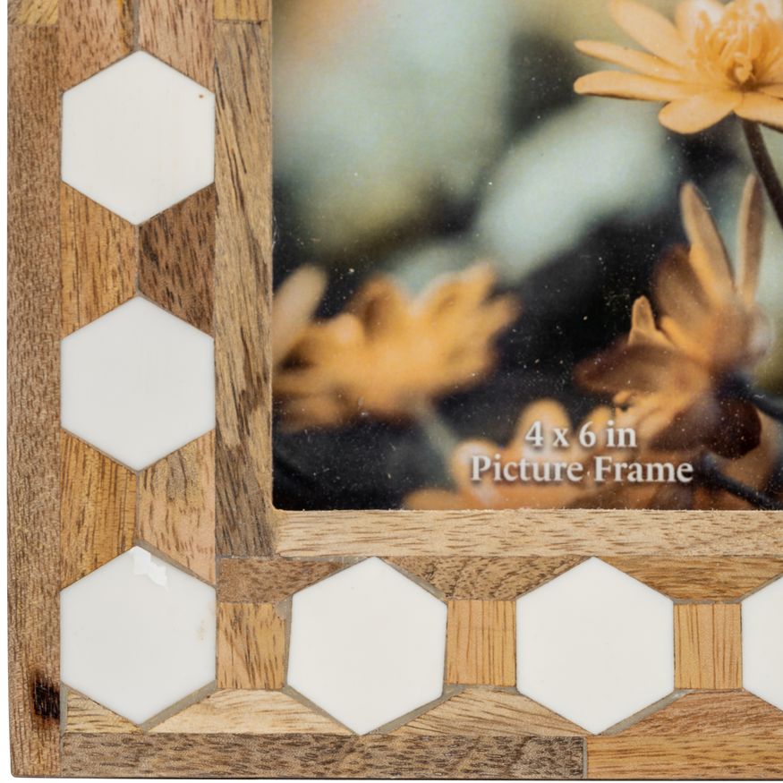 Sagebrook 4"x6" Wood/Resin Hexagon Frame - White