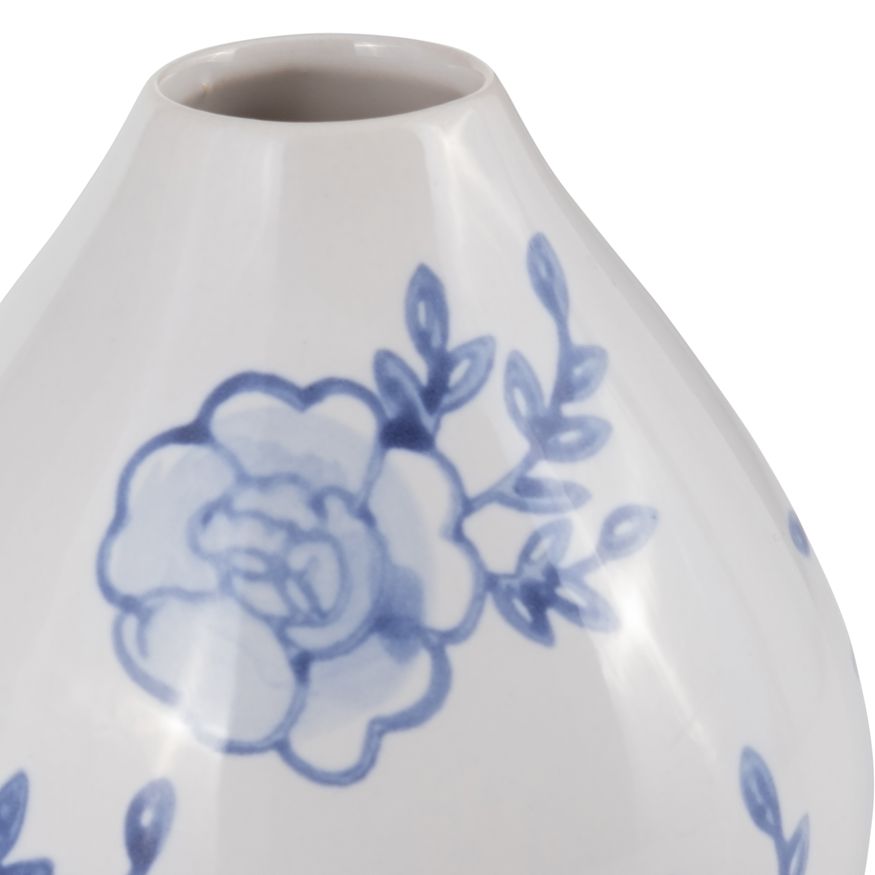 Sagebrook - 5" Ceramic Chinoiserie Bud Vase in Blue/White