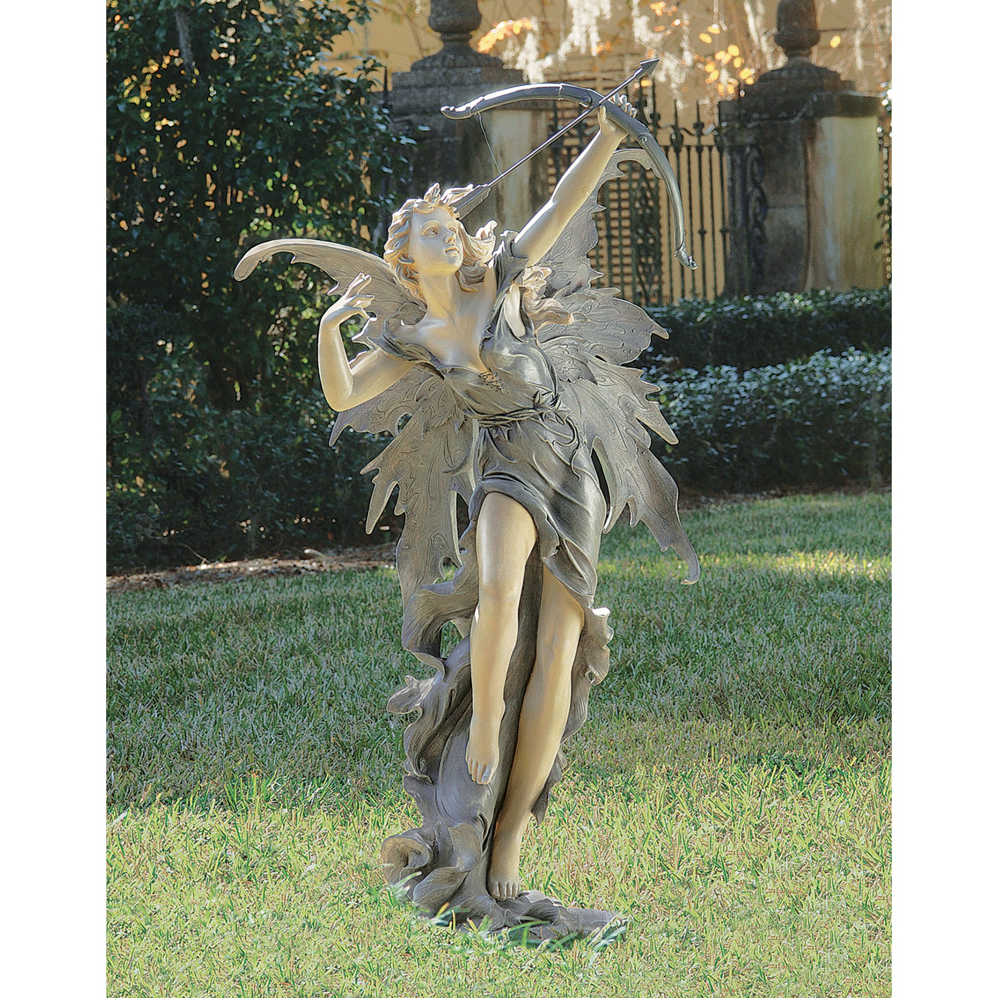 Toscano - Rhiannon the Archer Garden Fairy Statue