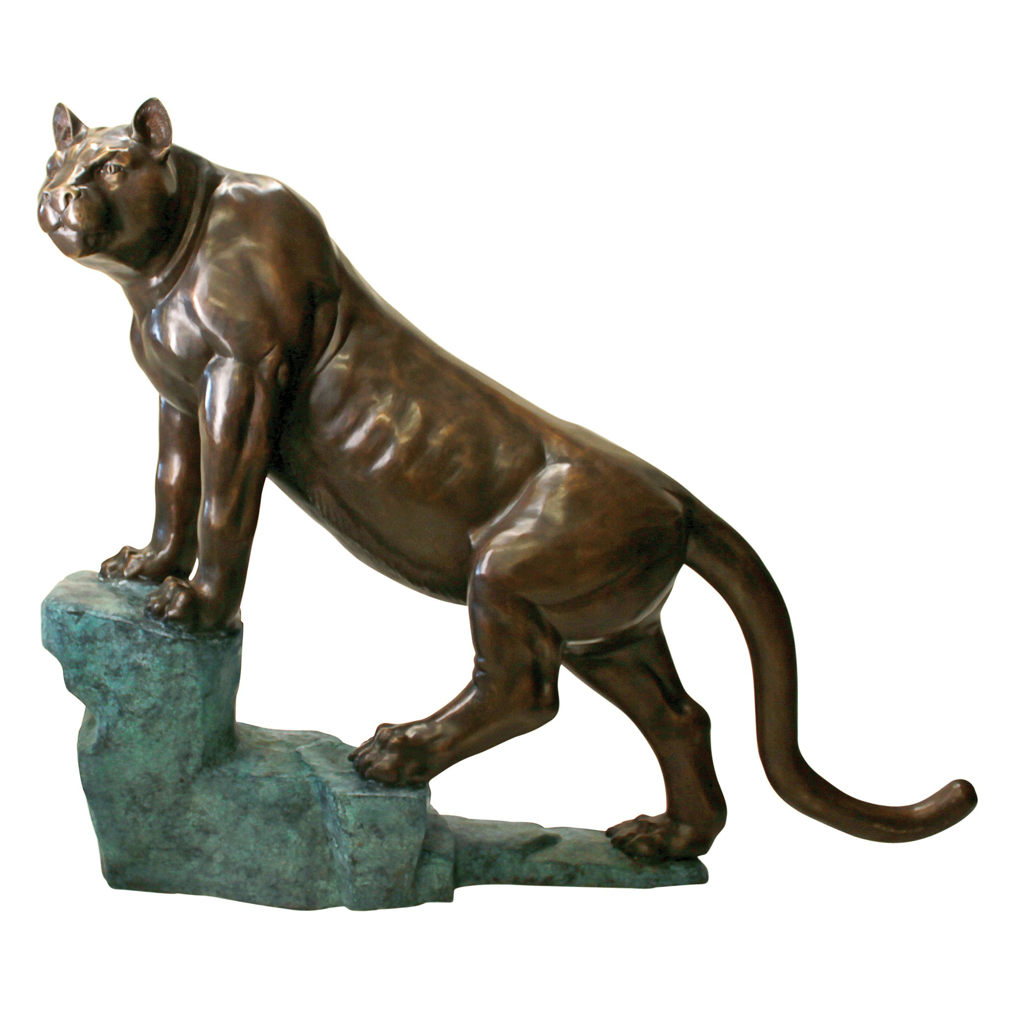 Toscano - Cougar on a Rock Garden Statue