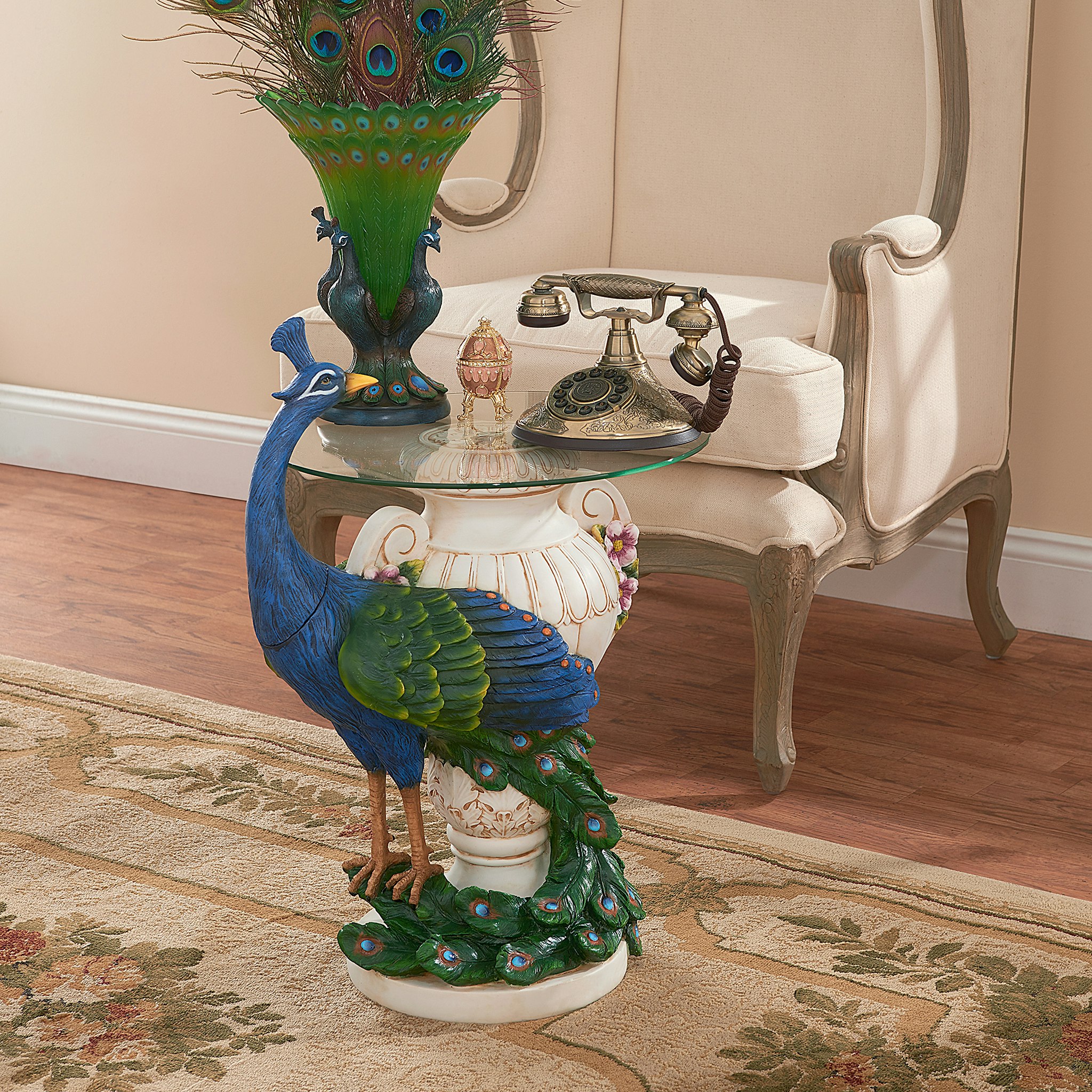 Toscano - Staverden Castle Peacock Sculptural Table in Designer Resin