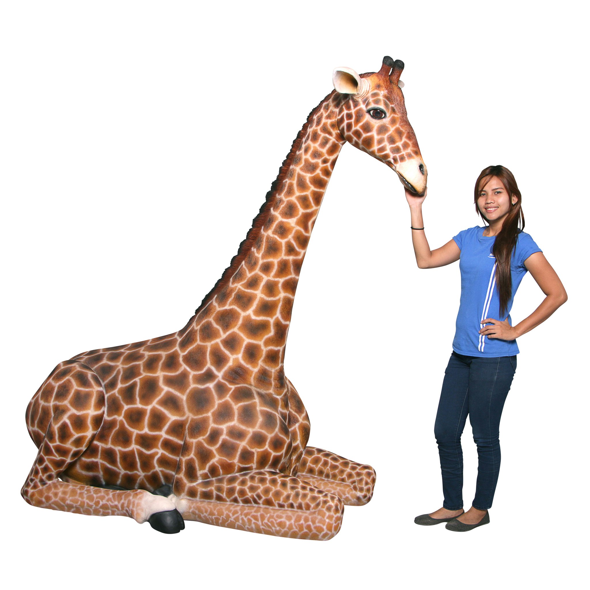 Toscano - Dakarai Grande-Scale Sitting Giraffe Garden Statue