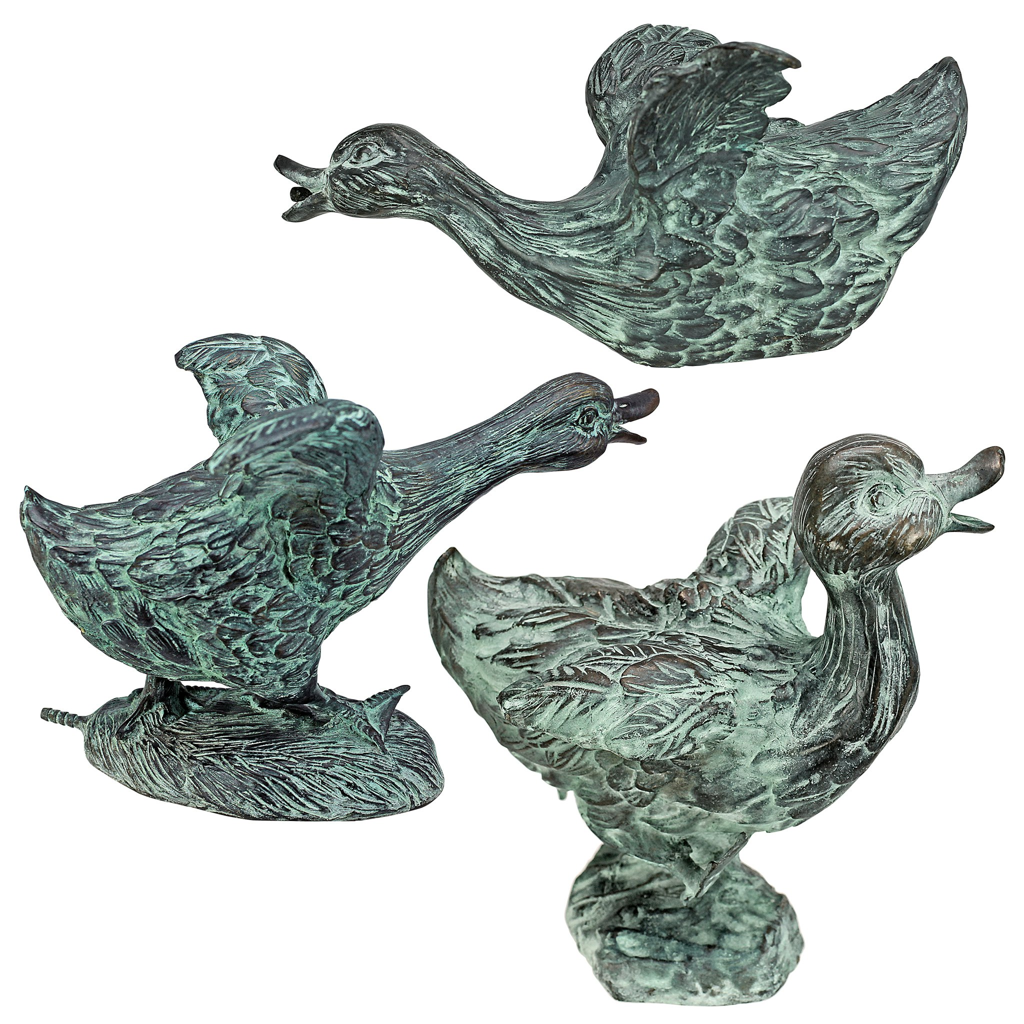 Toscano - Set of 3 Lindell Pond Ducks Spitting Garden Statues