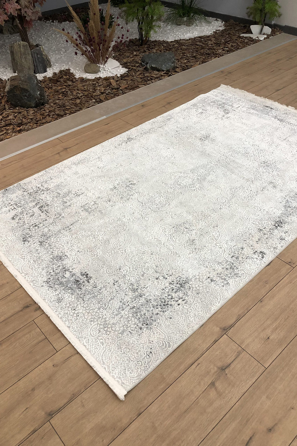 Whiteline Joya Rug - Multicolor, W 59"