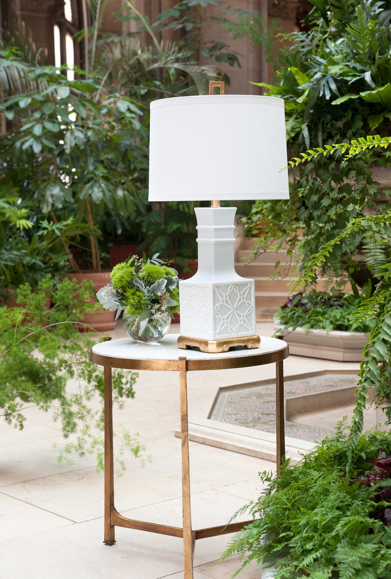 Wildwood - Lila Lamp in White