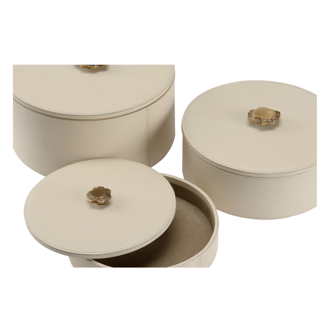 Wildwood - Arabella Boxes (S3) in Cream/Antique Brass, Leather