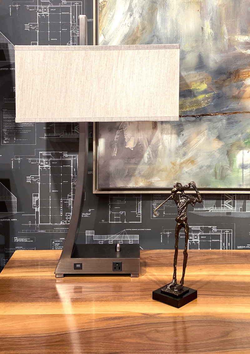 Wildwood - Jaeger Desk Lamp in Bronze