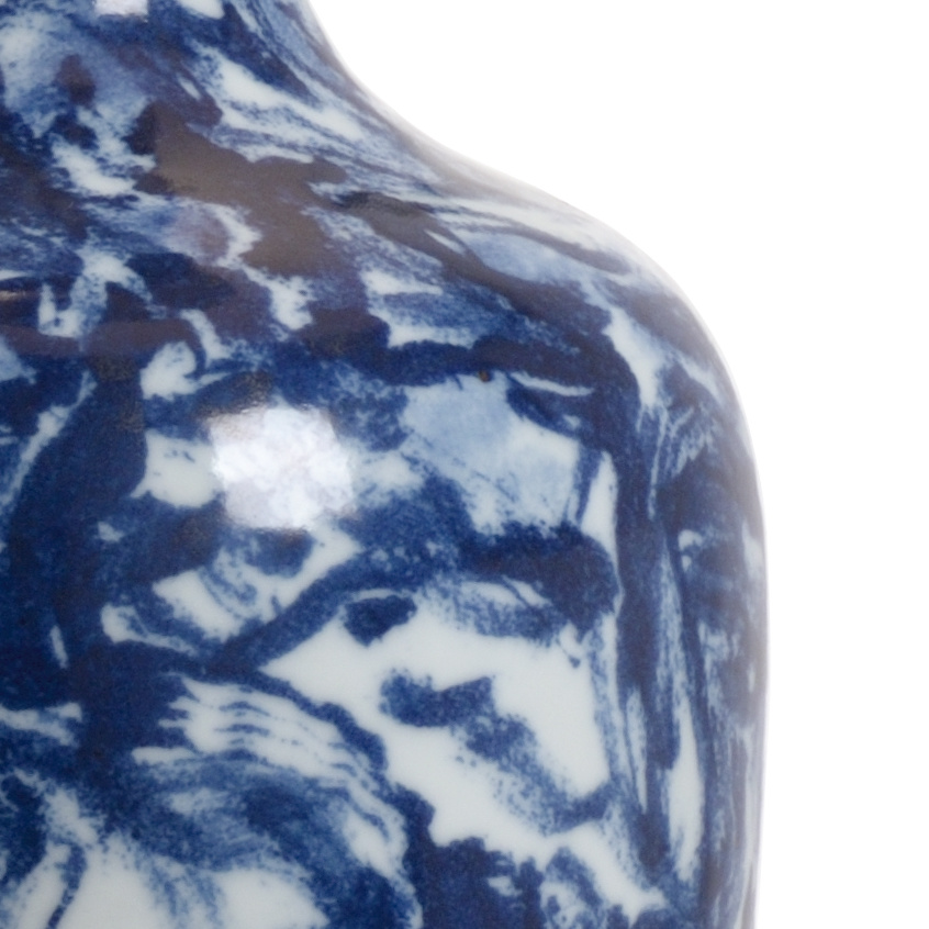 Wildwood - Belle Lamp in Blue/White Glaze, Ceramic/Porcelain