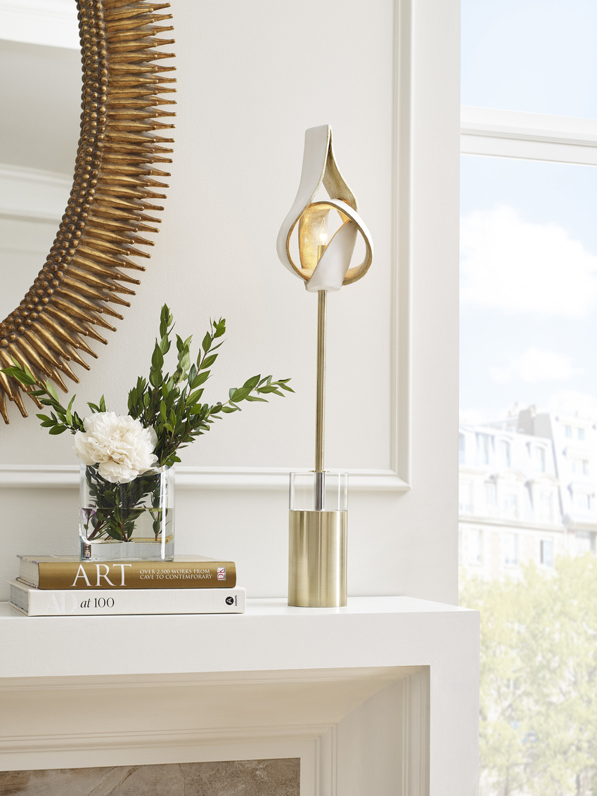 Wildwood - Twister Tear Lamp in White/Gold Plaster, Resin