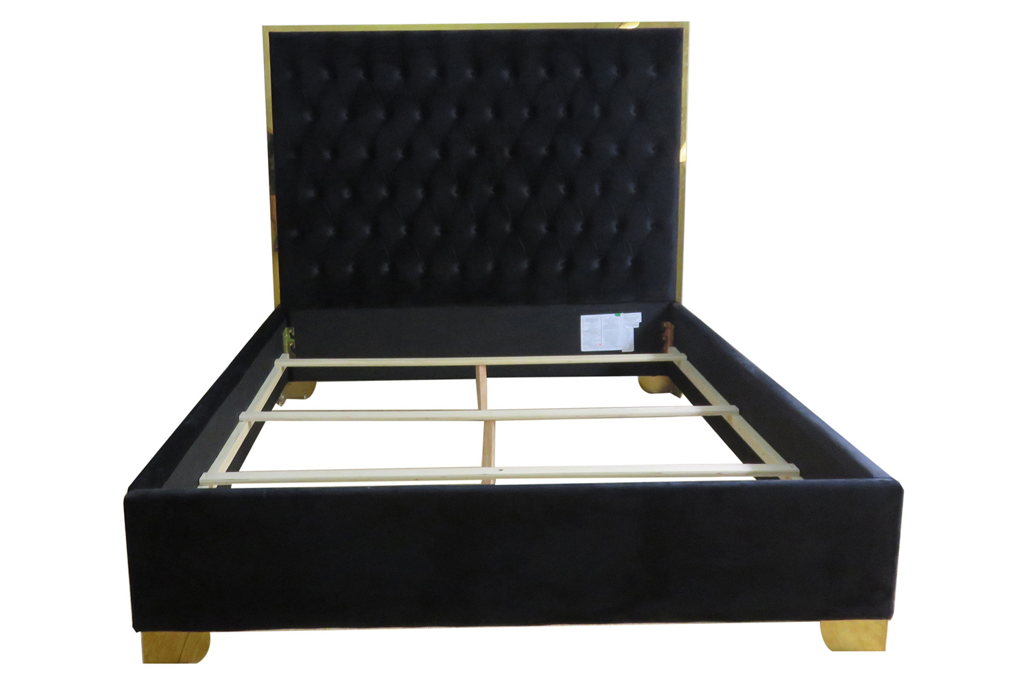 Worldwide Lucille 60" Queen Bed - Black/Gold